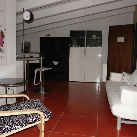Attic Finely Furnished * Κρότωνας
